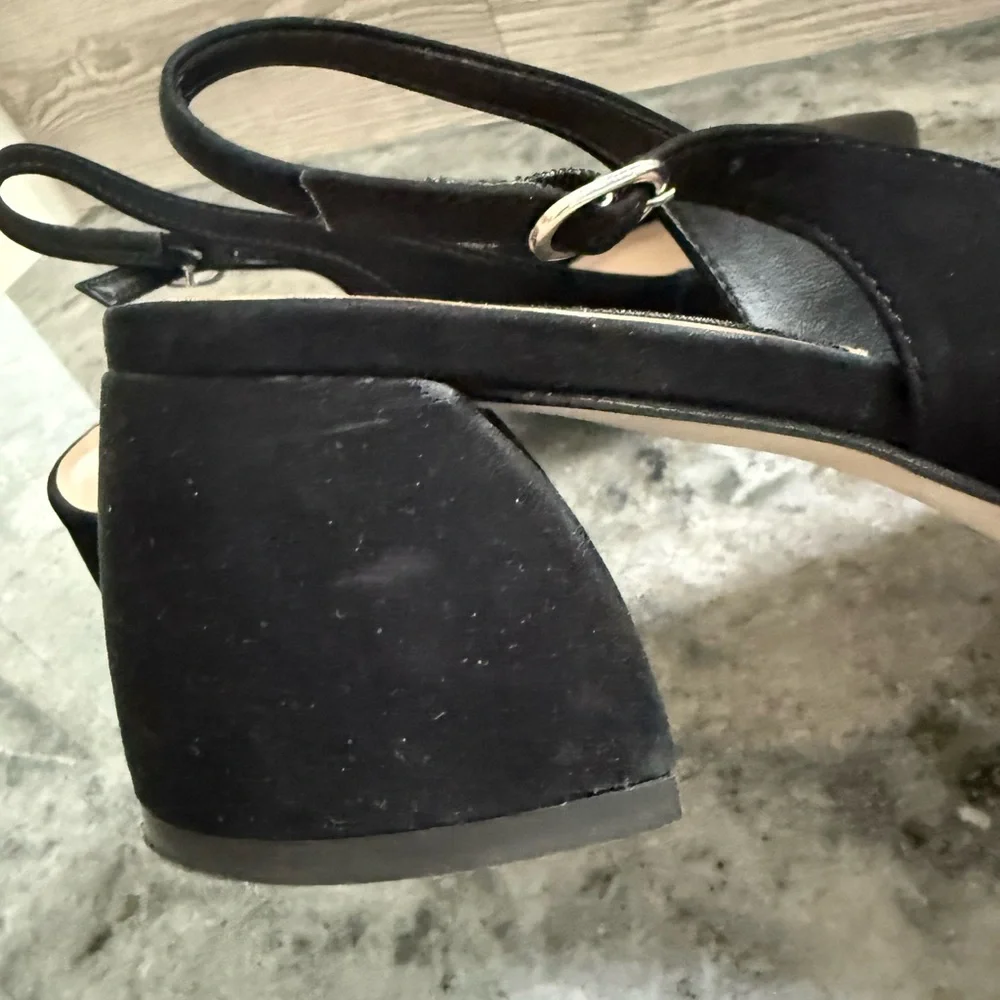Real Suede Steve Madden Black Two-Tone Pointed Slingback Pumps - Picture 4 of 7